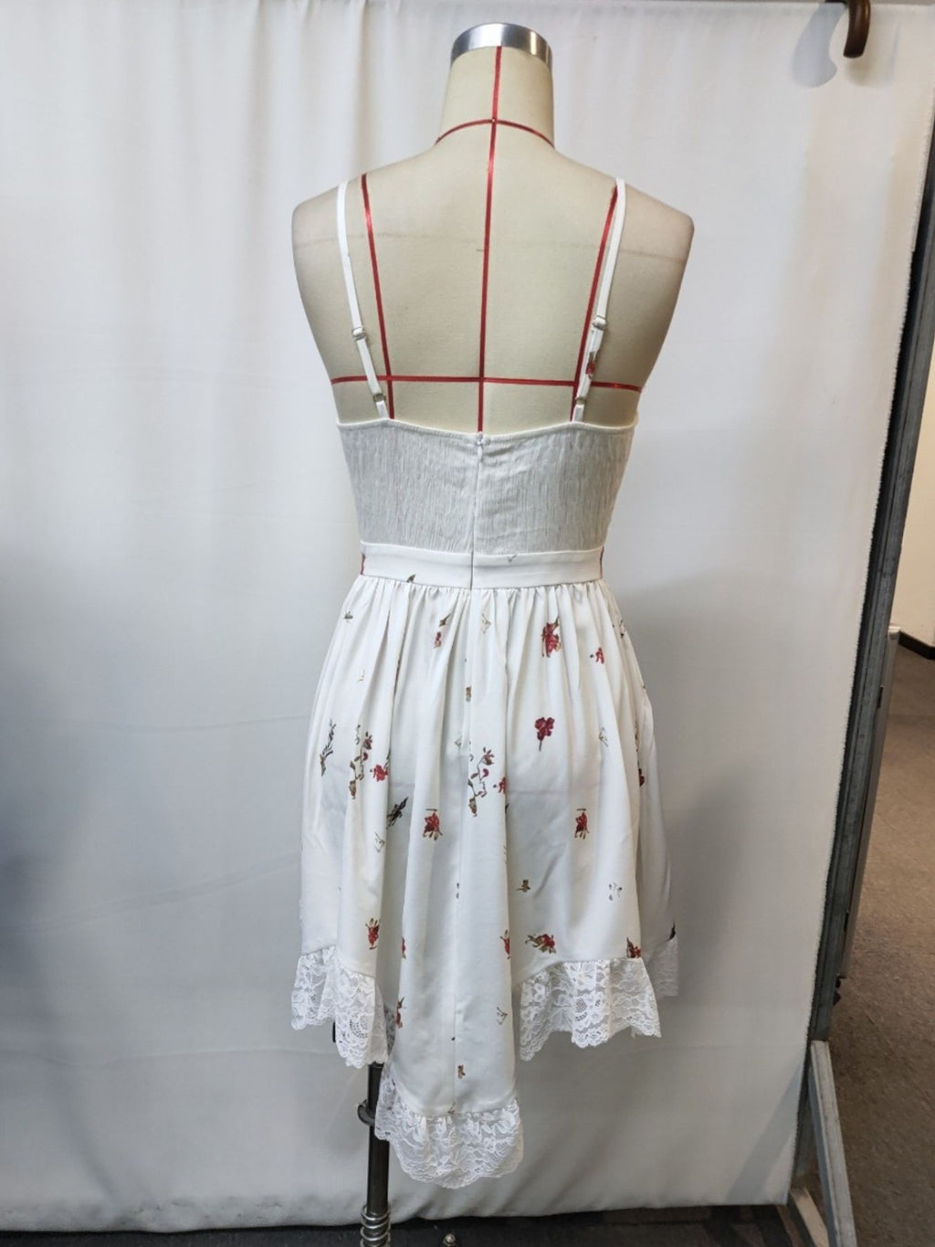 Floral Print Lace Trimmed Asymmetrical Hem Cami Dress (5)