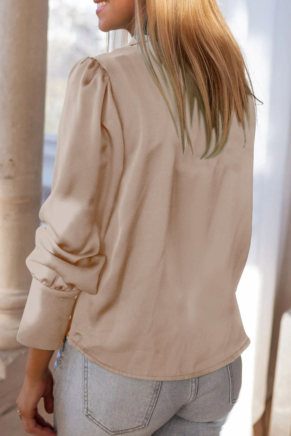 Lapel Collar Buttoned Puff Sleeve Shirt (14)