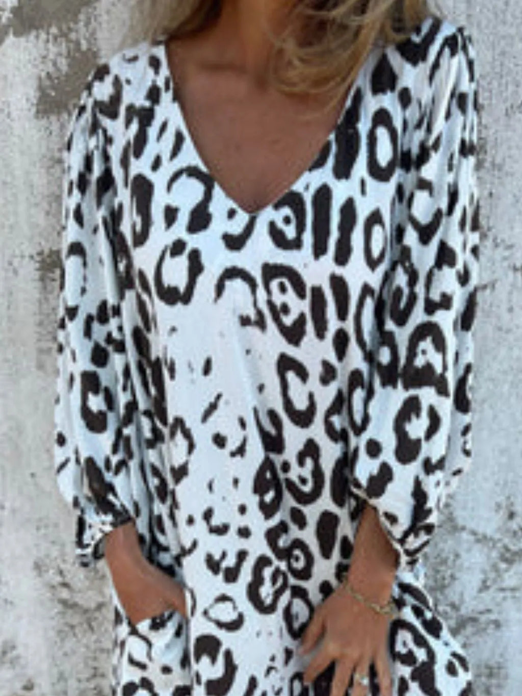Full Size Printed V-neck Dress Pockets Plus (18)
