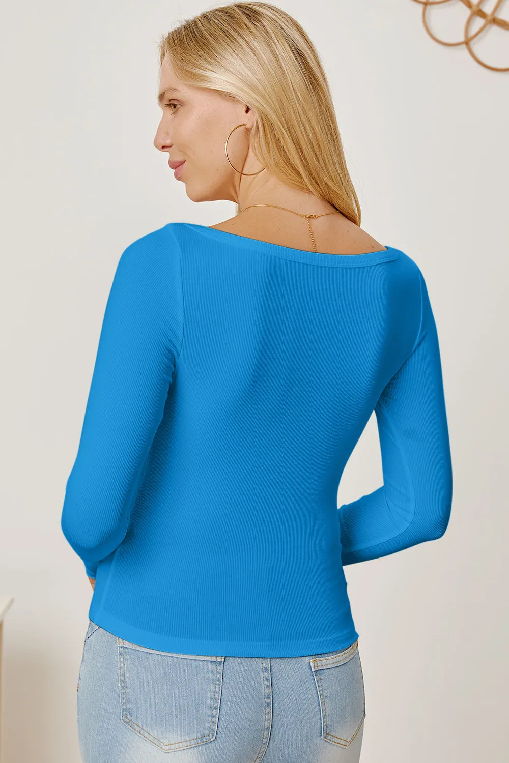 Square Neck Long Sleeve T-shirt (21)