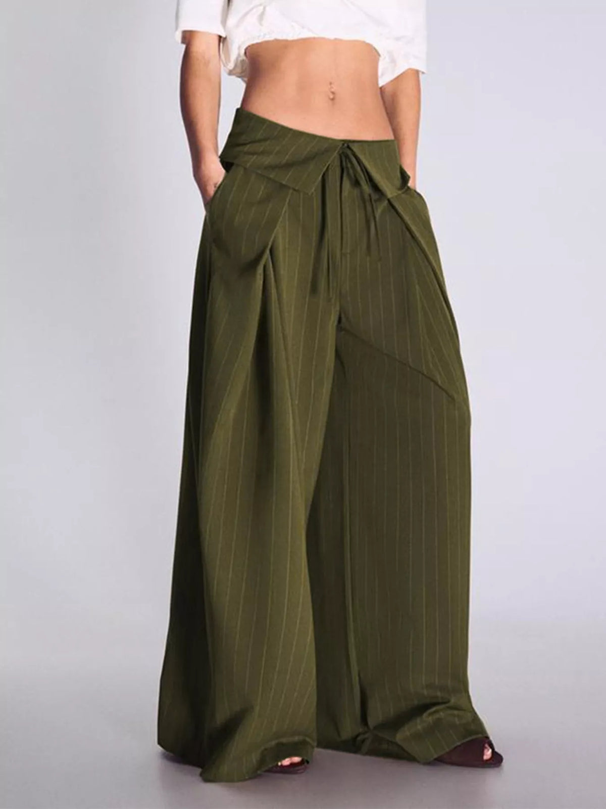High-waisted Wide-leg Pinstripe Pants (3)