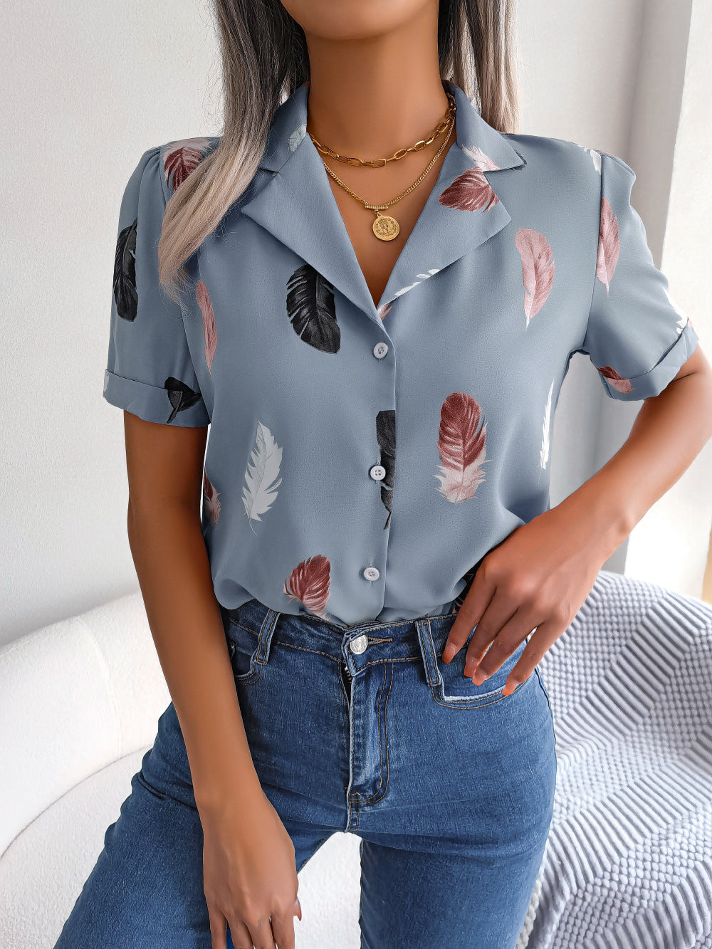 Feather Print Lapel Collar Puff Sleeve Shirt (4)