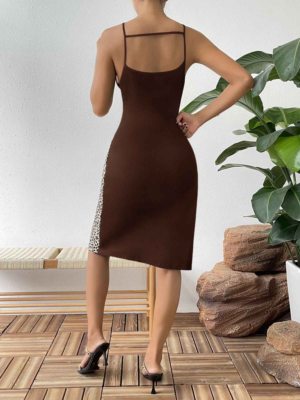 Leopard Block Cutout Sleeveless Knee-length Dress (9)