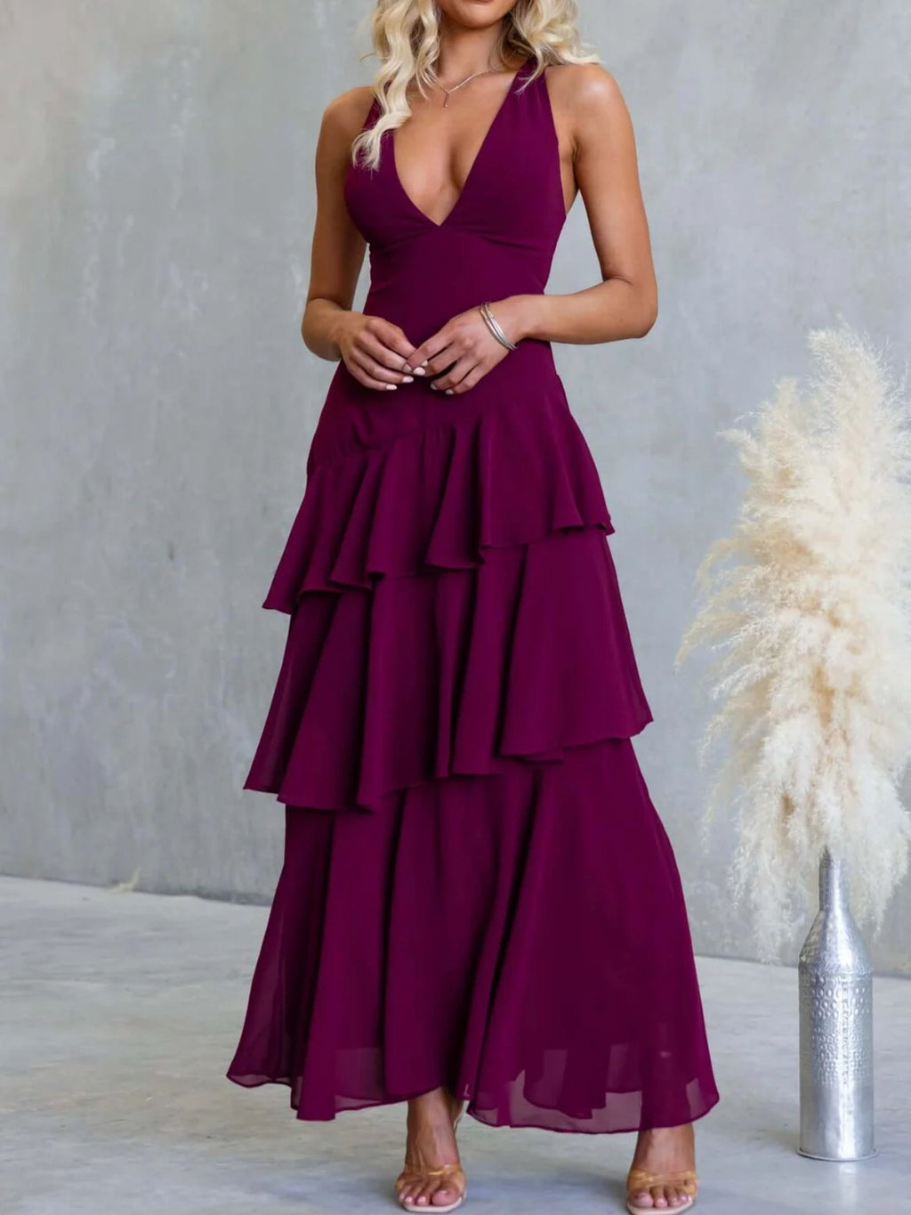 Sleeveless Ruffled Layered Backless Maxi Dress (29)