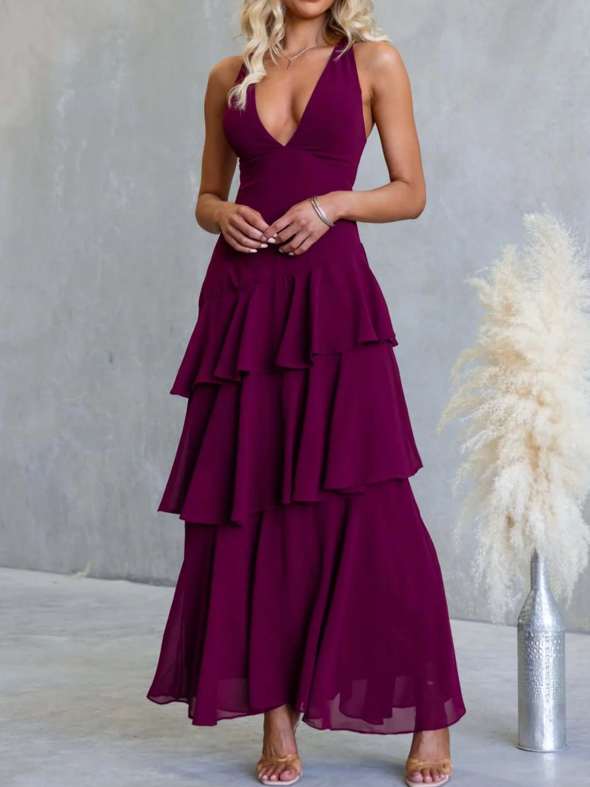 Sleeveless Ruffled Layered Backless Maxi Dress (29)