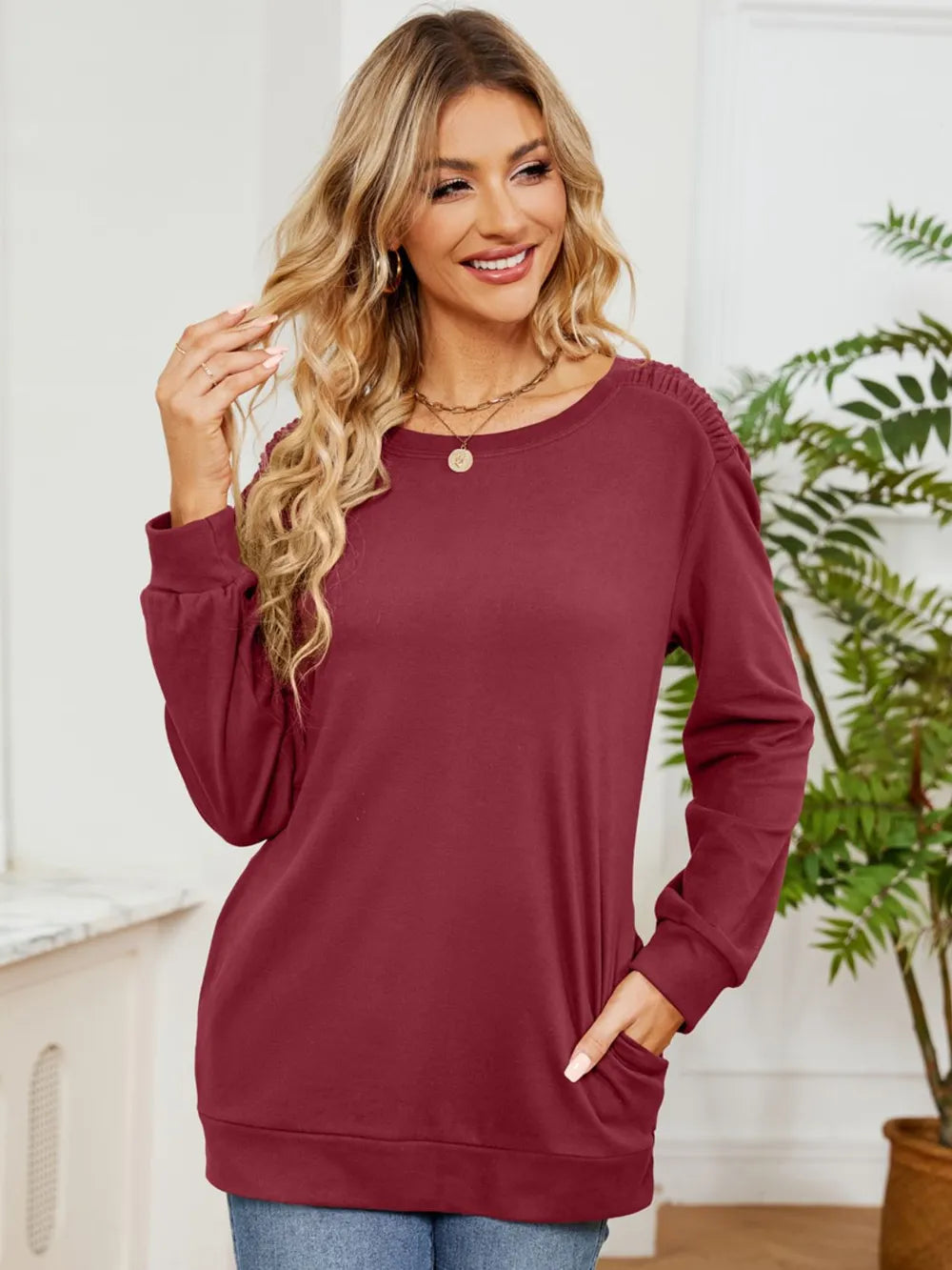 Ruched Shoulder Round Neck Long Sleeve Sweatshirt (5)
