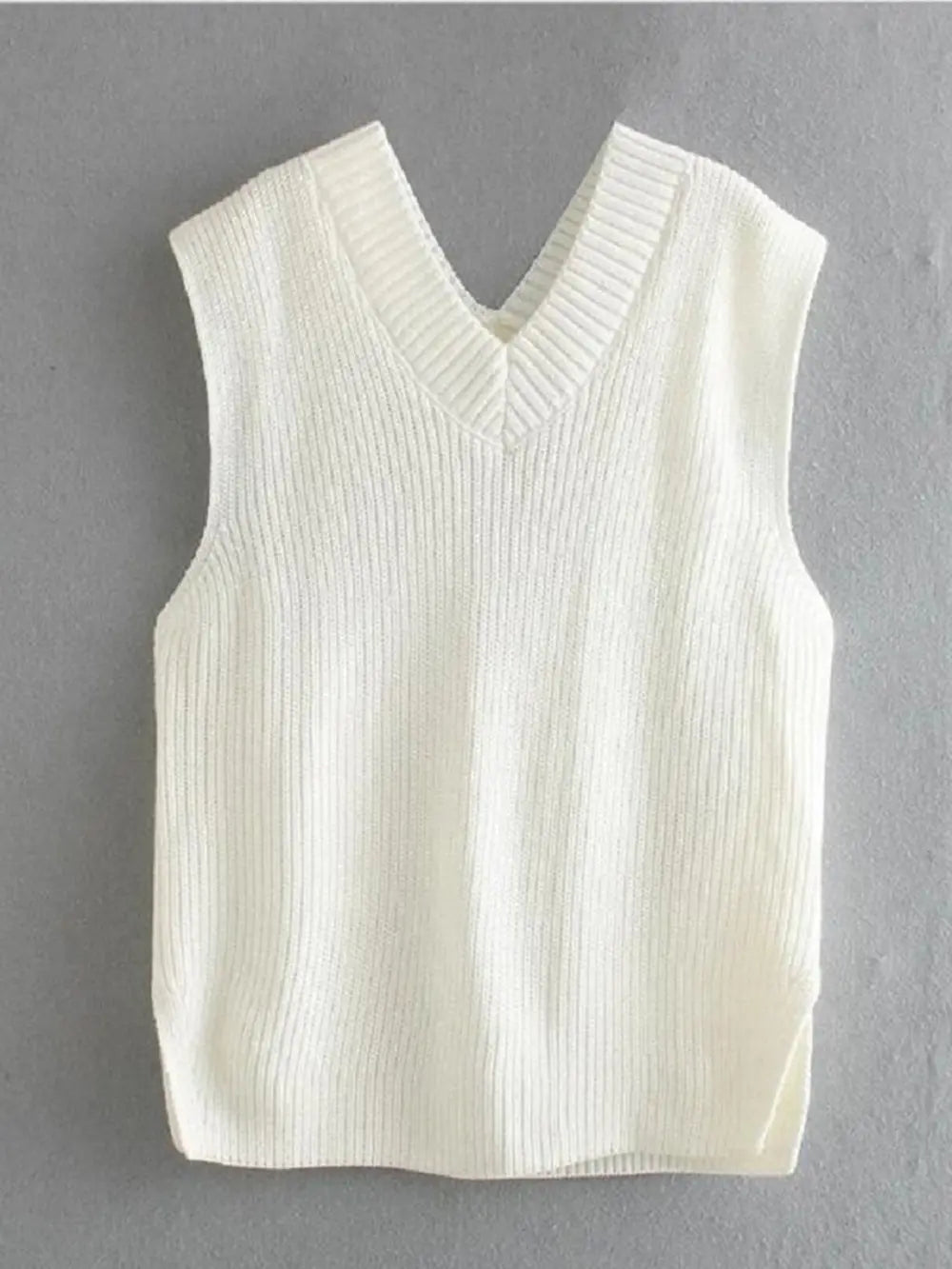 Ribbed V-neck Sleeveless Sweater Vest (12)