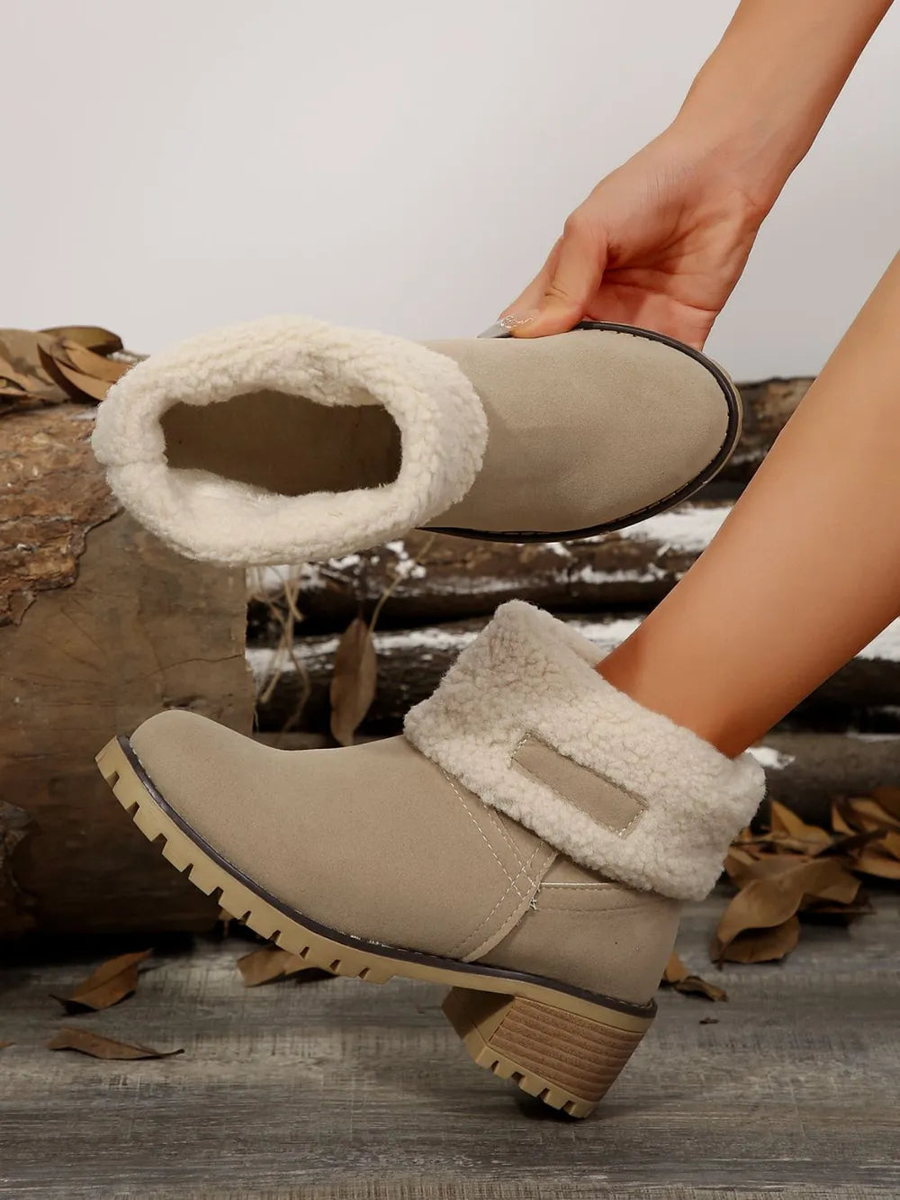 Thermal Fuzzy Block Heel Boots (27)