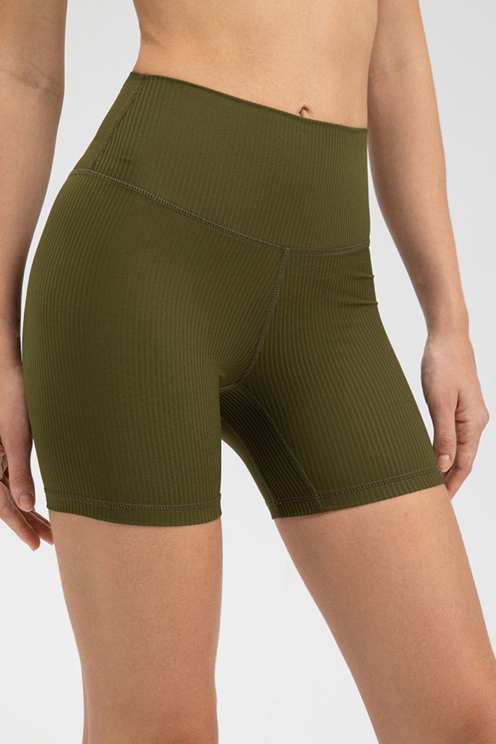Wide Waistband Slim Fit Sports Shorts (4)