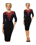 Elegant Boutique Lace Dress photo 3