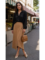 Fake Two-piece Mesh Loose Lapel Shirt worn by a model