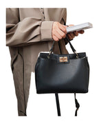 Large Capacity Simple Good Texture Commuter Messenger Bag photo 2