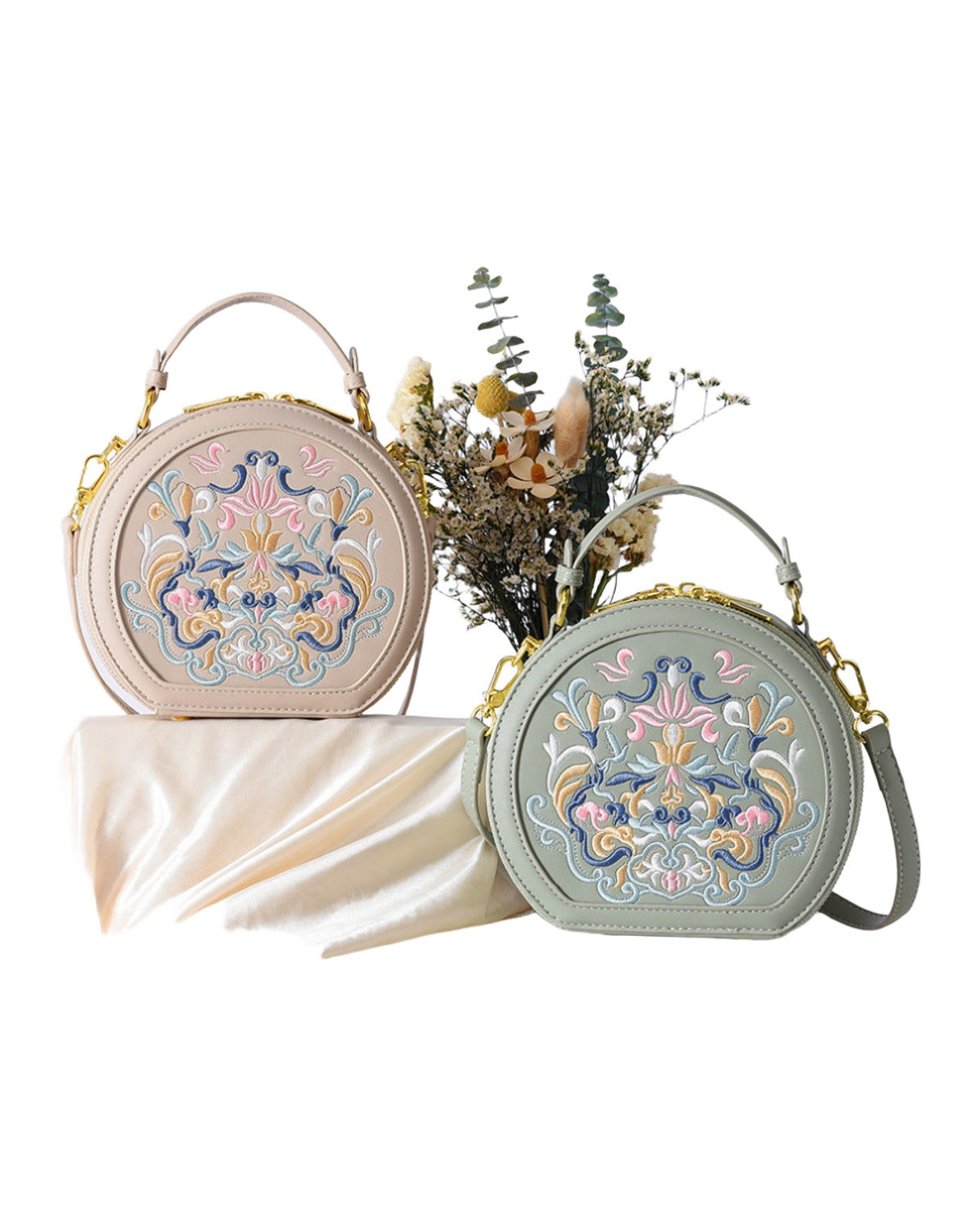 Literary Shoulder Bag Small Crossbody Round photo 7