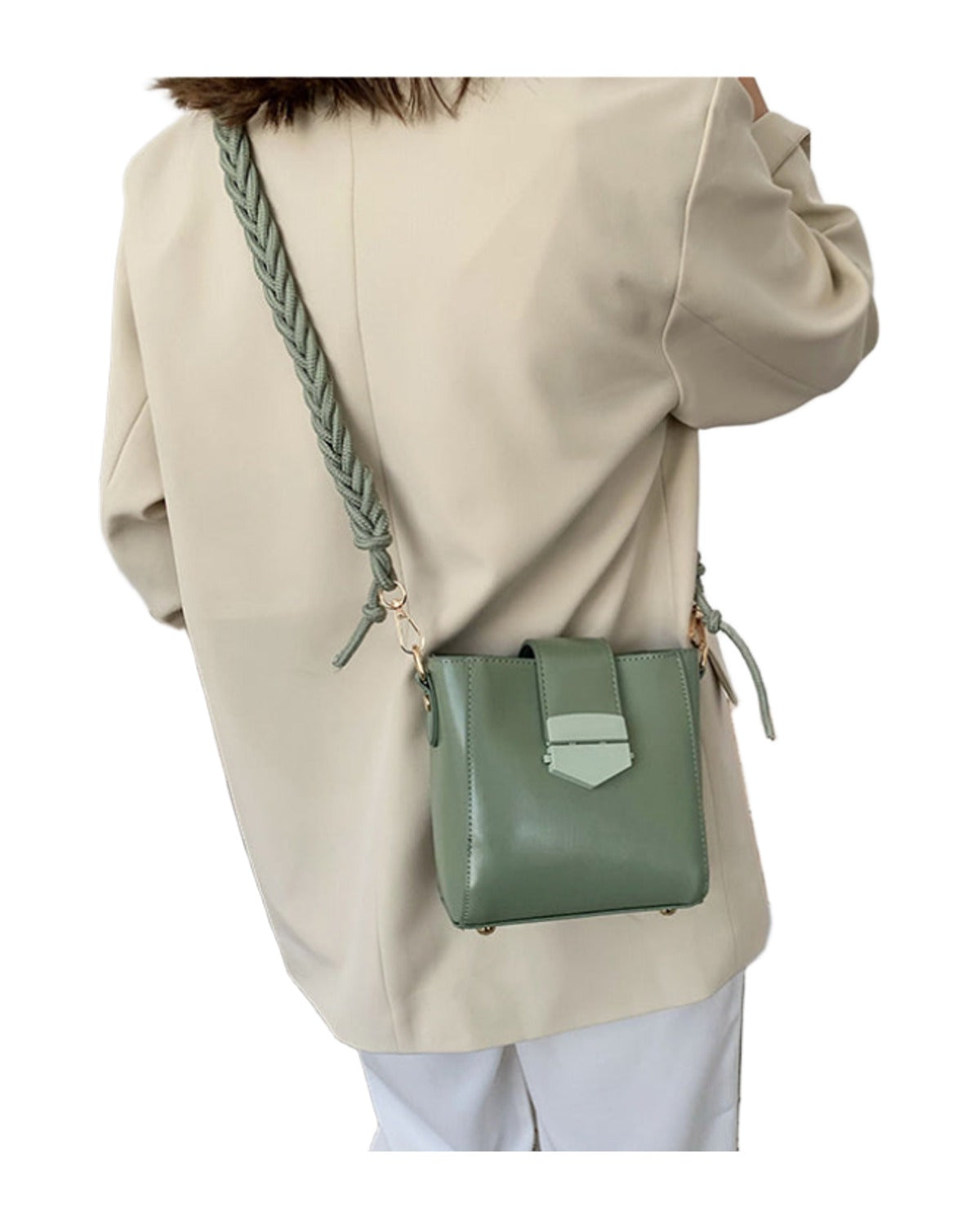 Bag Woven Shoulder Messenger photo 1
