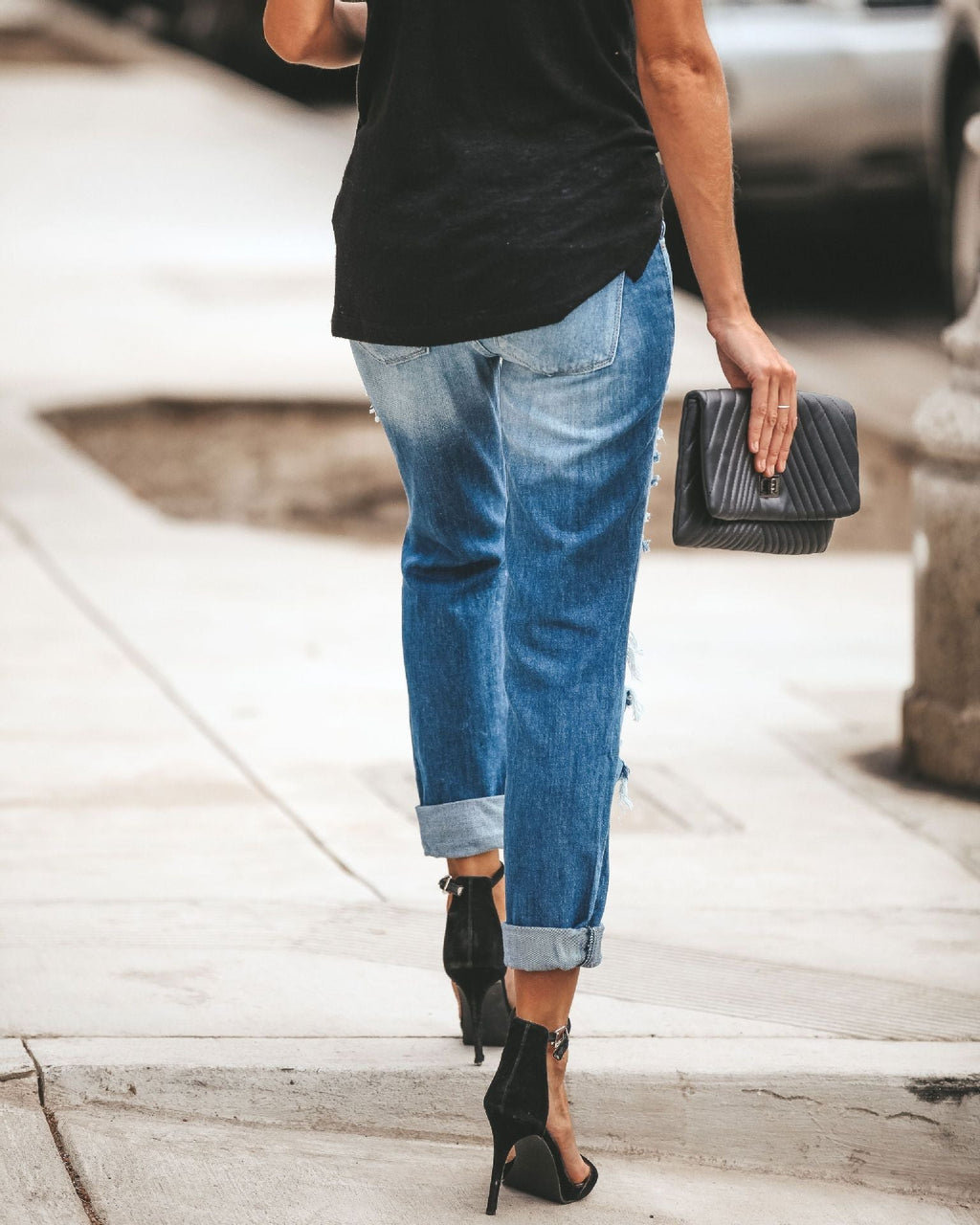Large Ripped Jeans