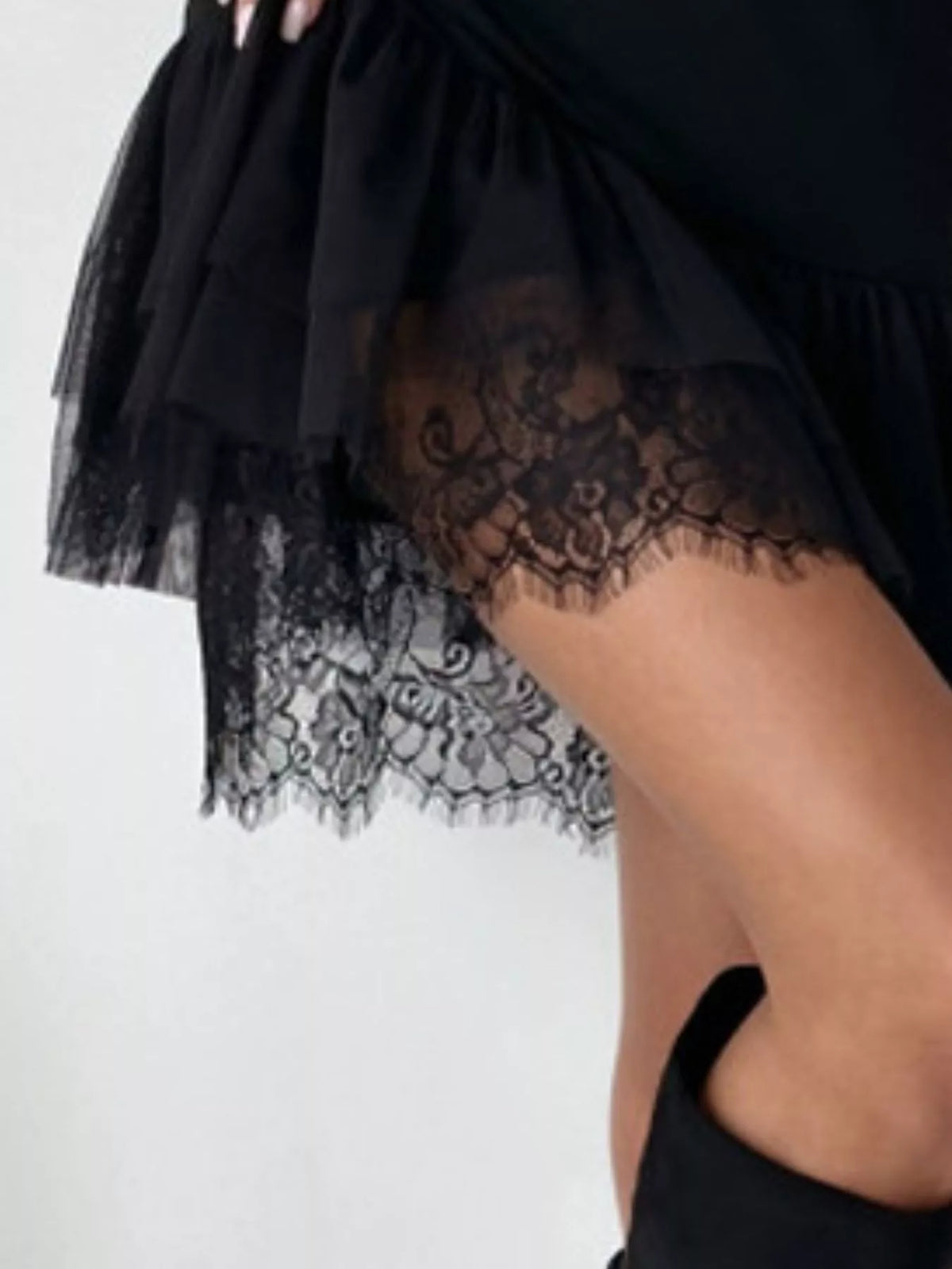 Sleeveless Tulle Hem Mini Dress (5)
