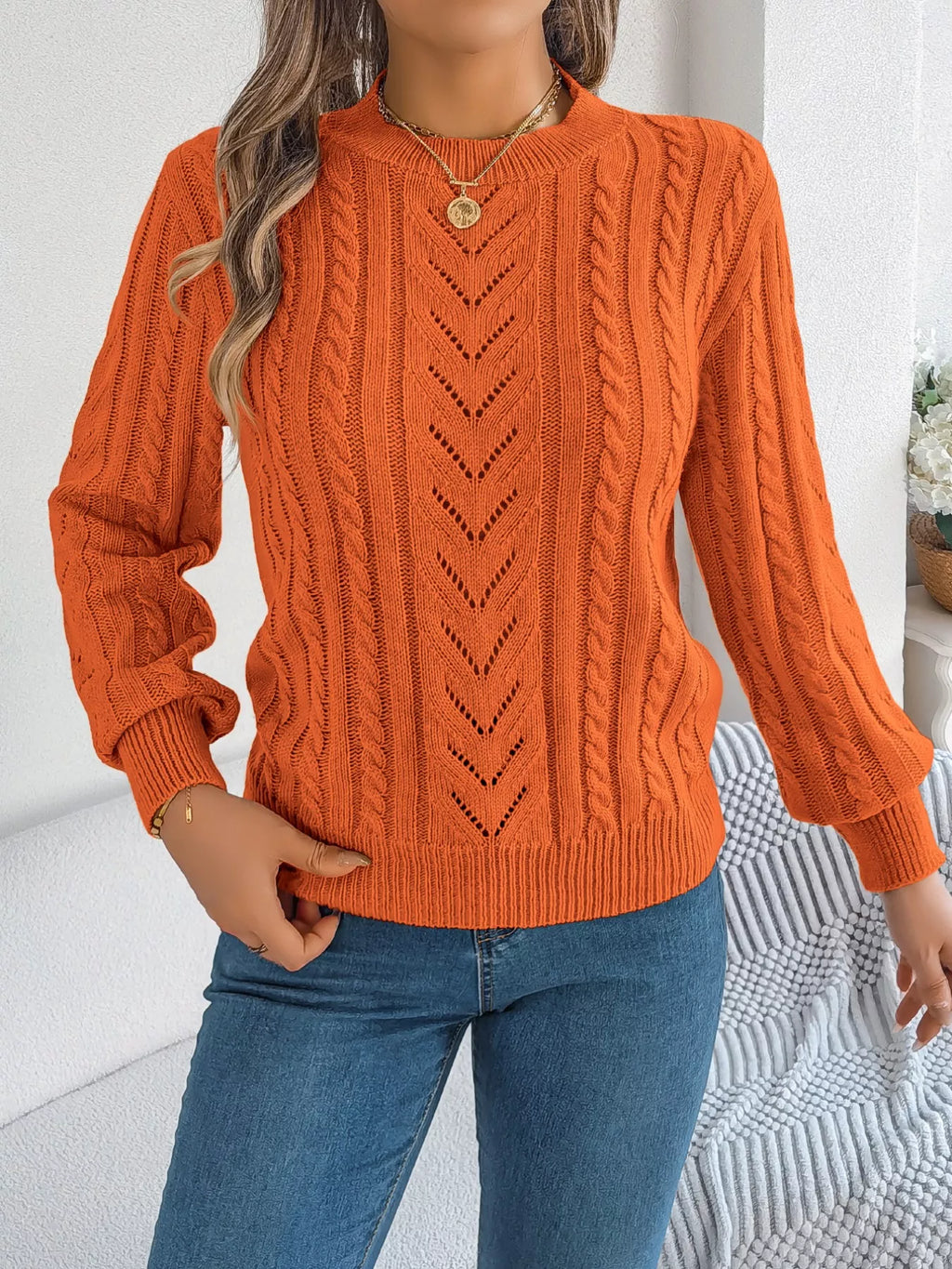 Cable-knit Round Neck Sweater (5)