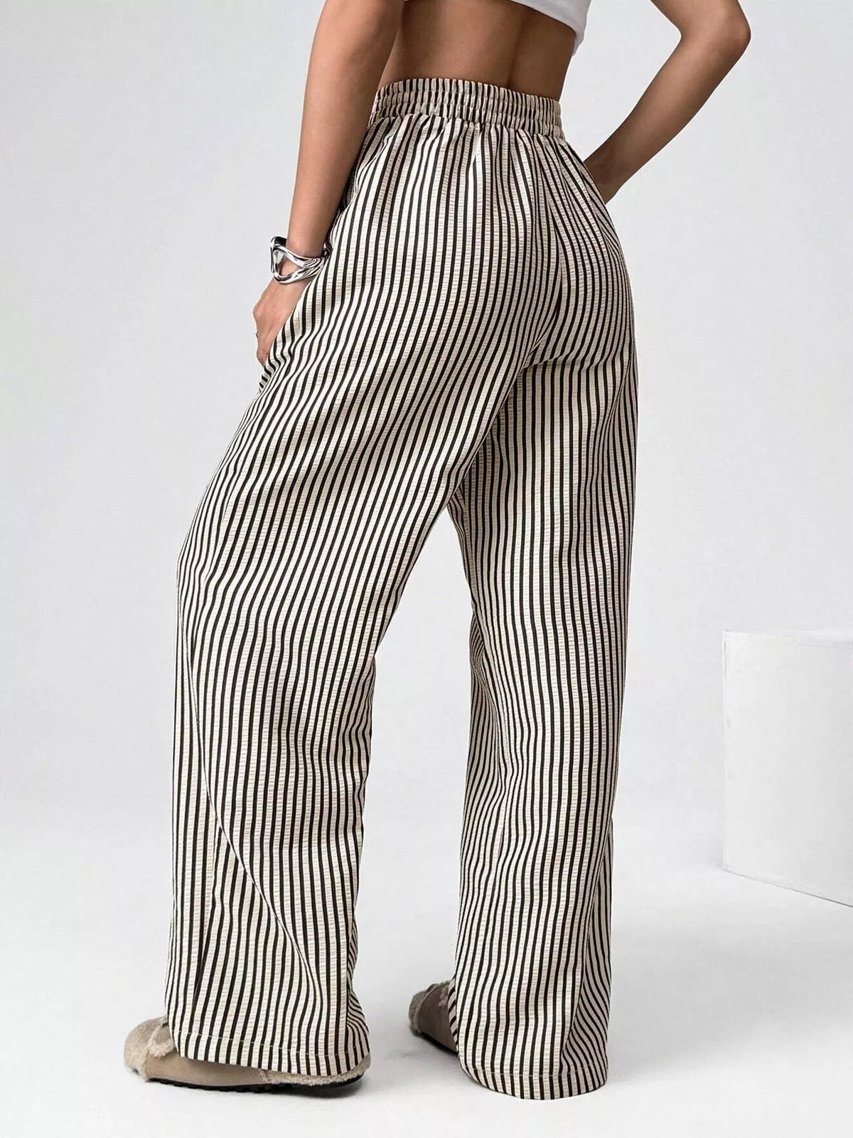Striped High-waisted Wide Leg Pants (16)