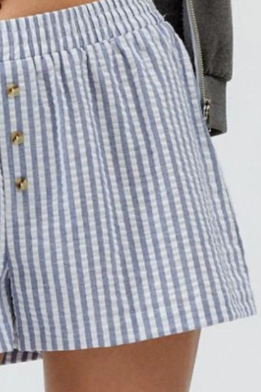 Striped Elastic Waist Shorts (17)