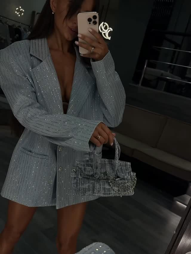 Elegant Striped Rhinestone Oversized Blazers photo 2
