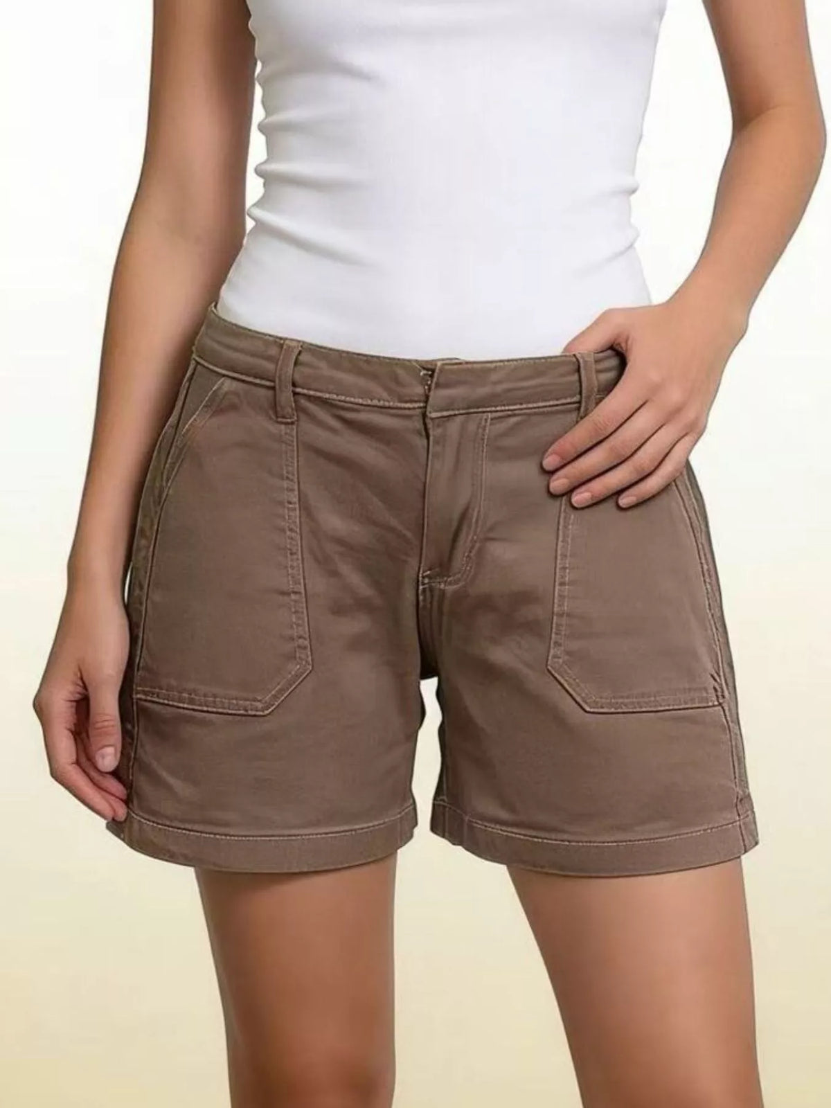 Pocketed Denim Shorts (8)