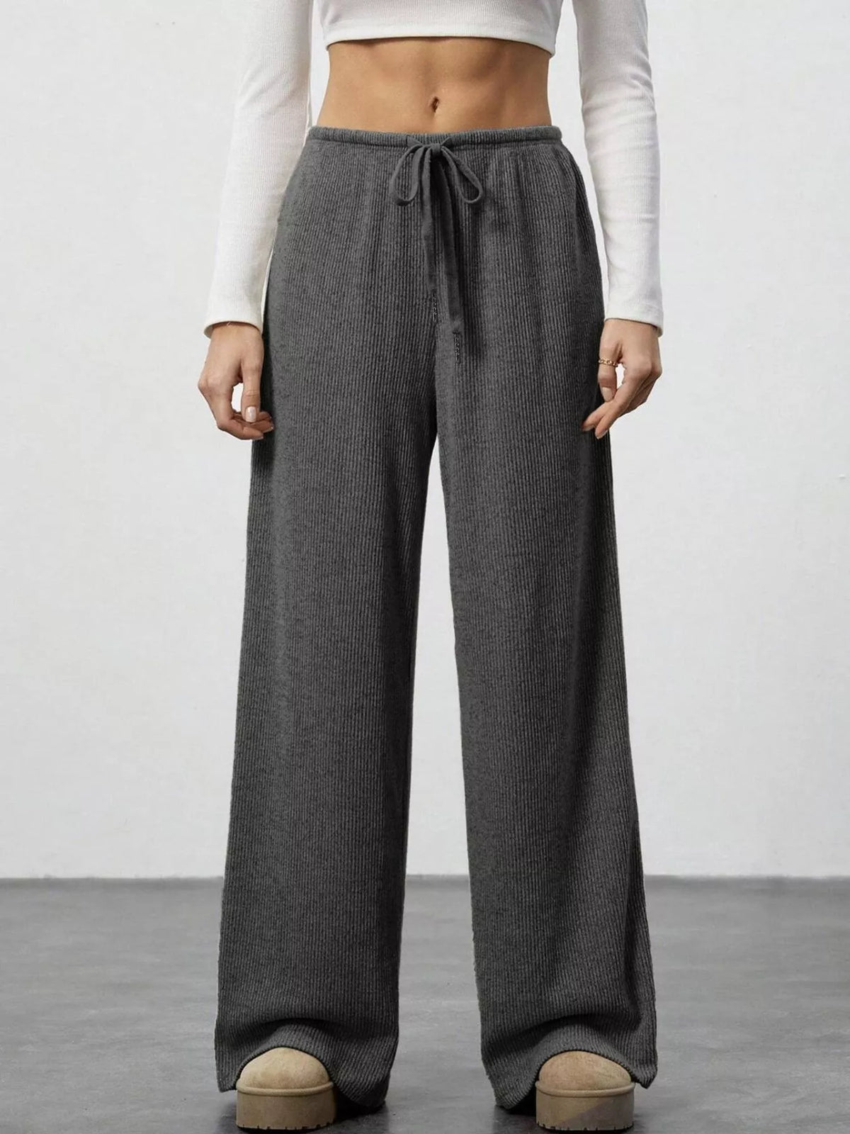 Relaxed Fit Wide Leg Pants (10)