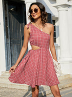 Grid One-shoulder Tied Cutout Dress (19)