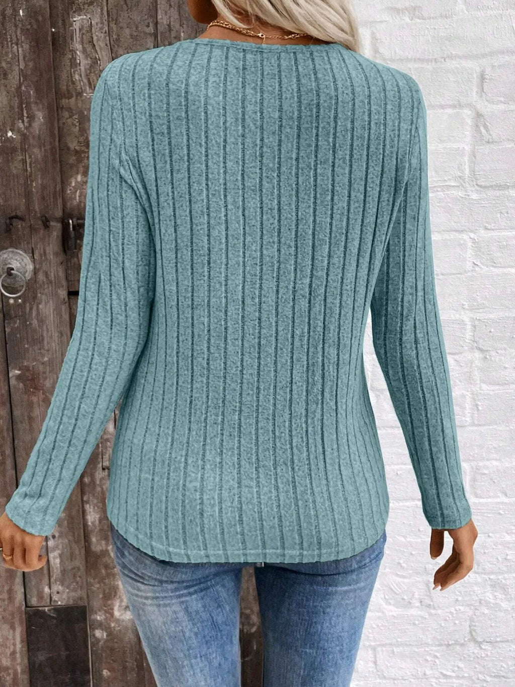 Ribbed V-neck Long Sleeve Knit T-shirt (7)