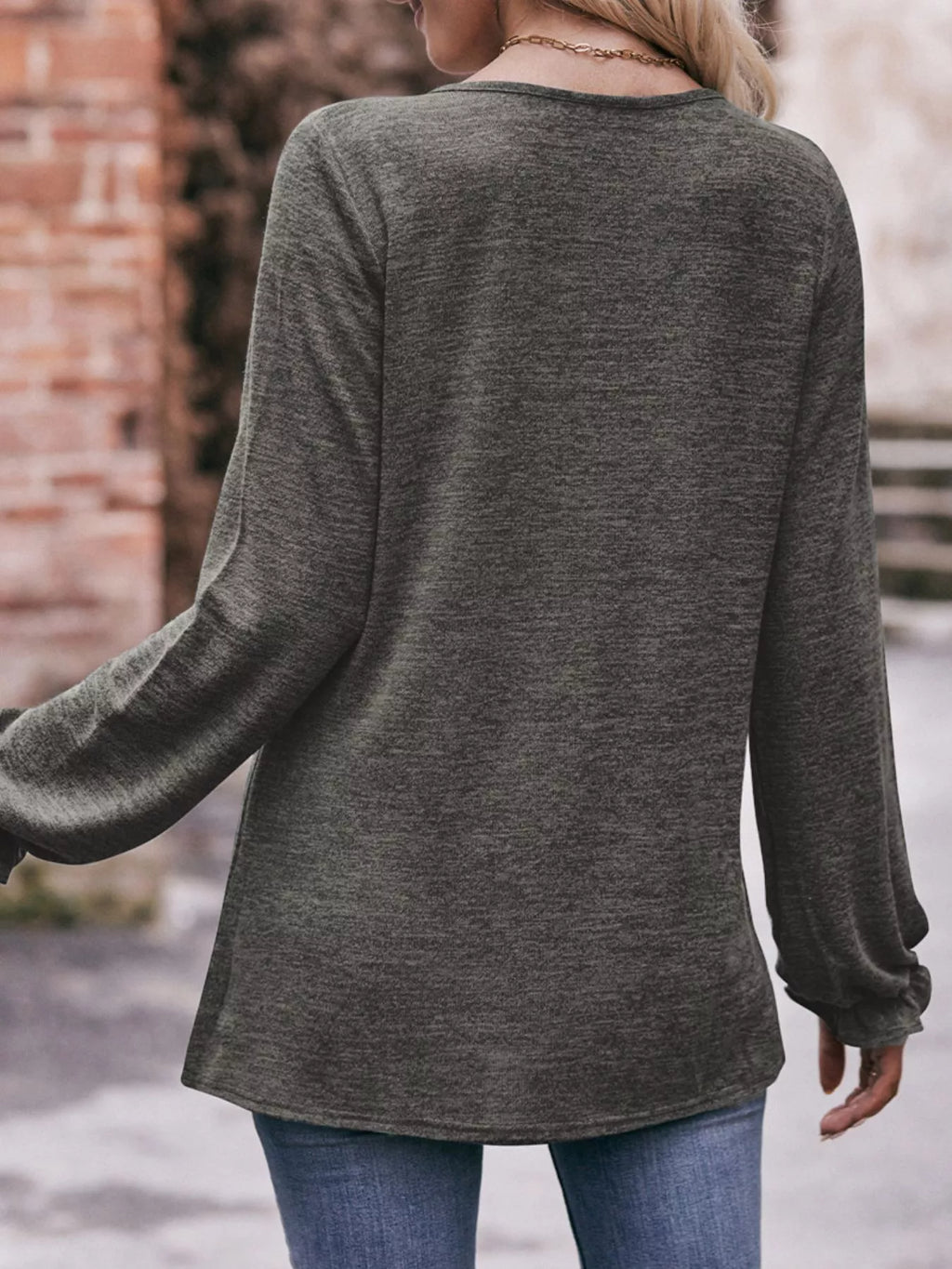 Ruffle Cuff Long Sleeve T-shirt (29)