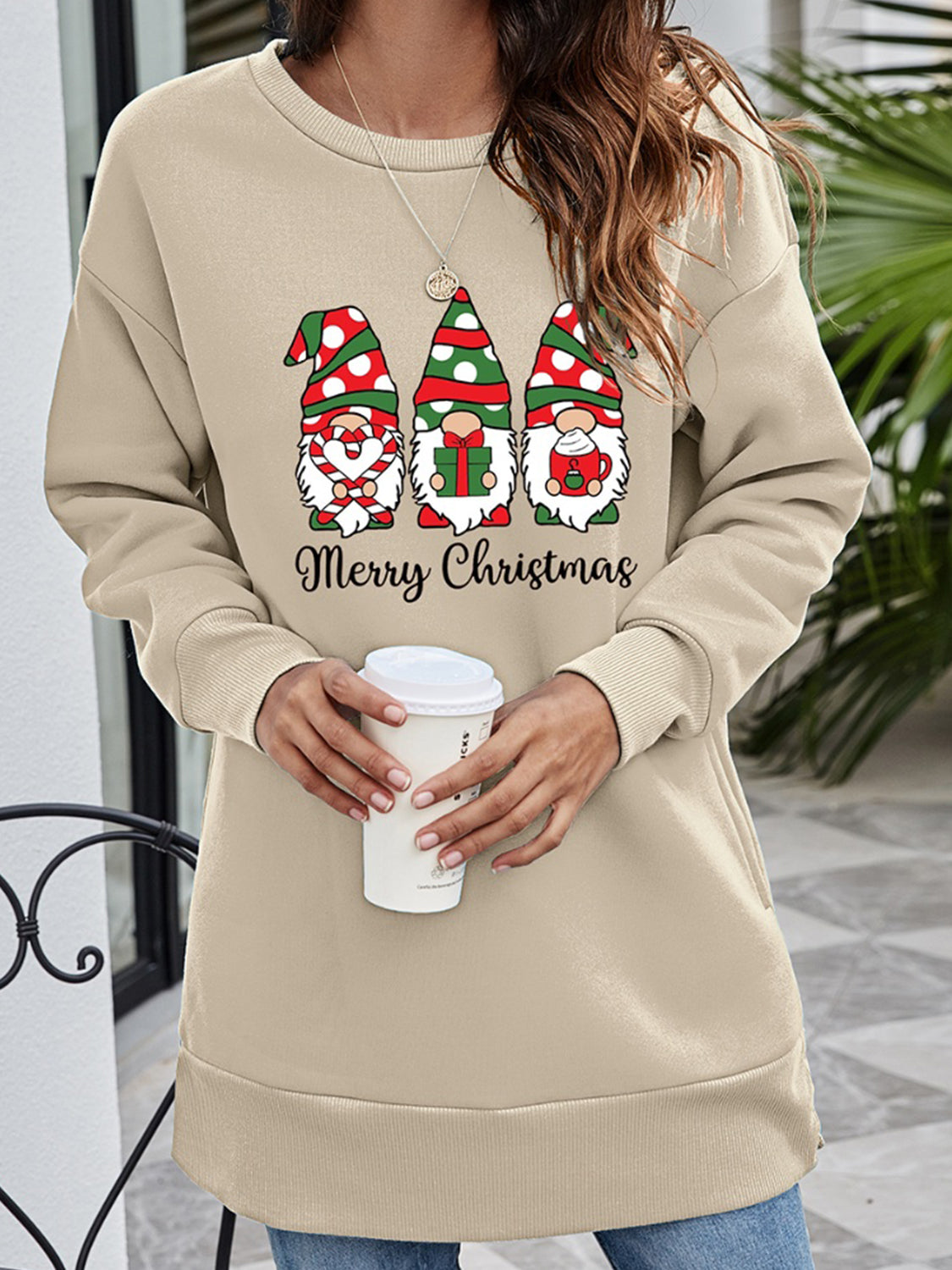 Merry Graphic Sweatshirt (8)
