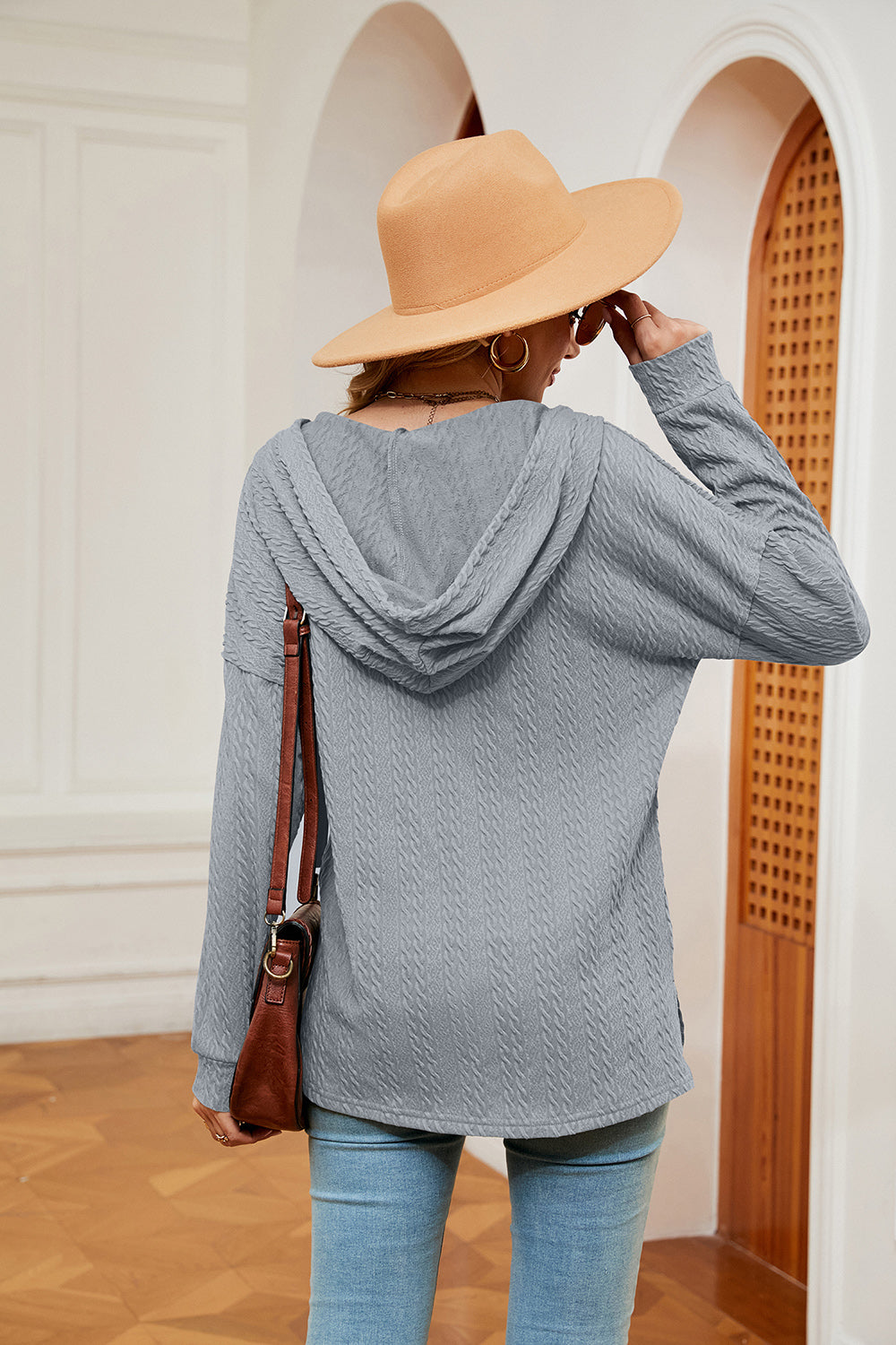 Half-button Dropped Shoulder Hoodie (16)
