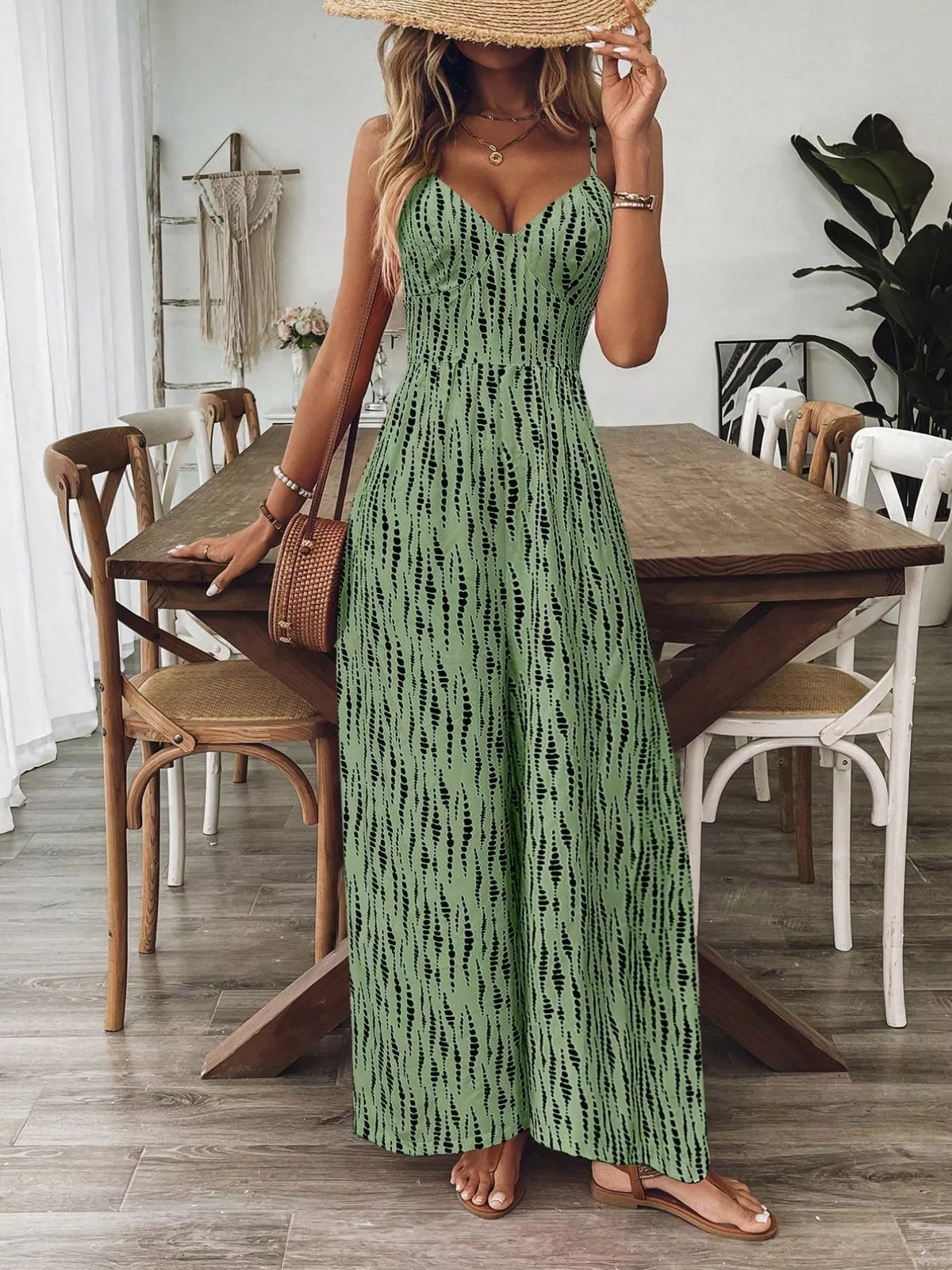 Spaghetti Strap Wide Leg Jumpsuit (7)