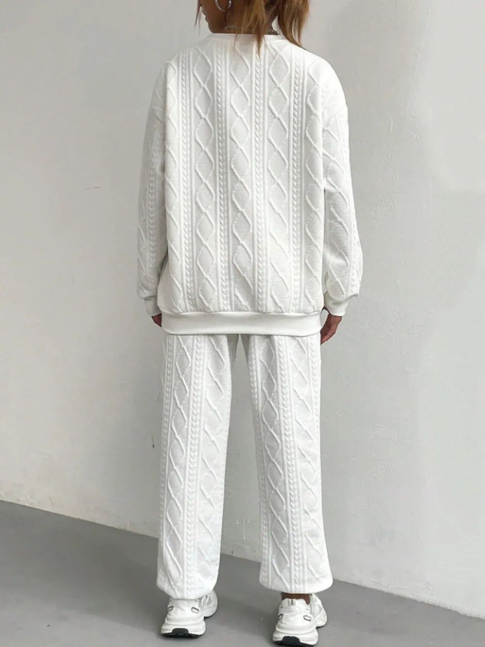 Texture Round Neck Top Pants Set (2)