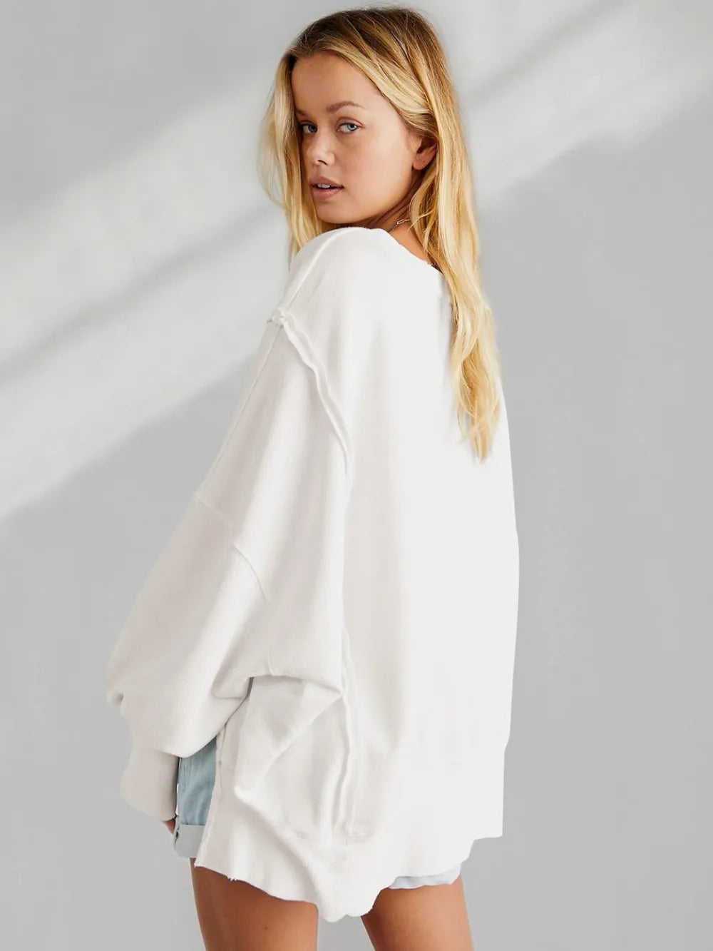 Slit Round Neck Dropped Shoulder T-shirt (6)