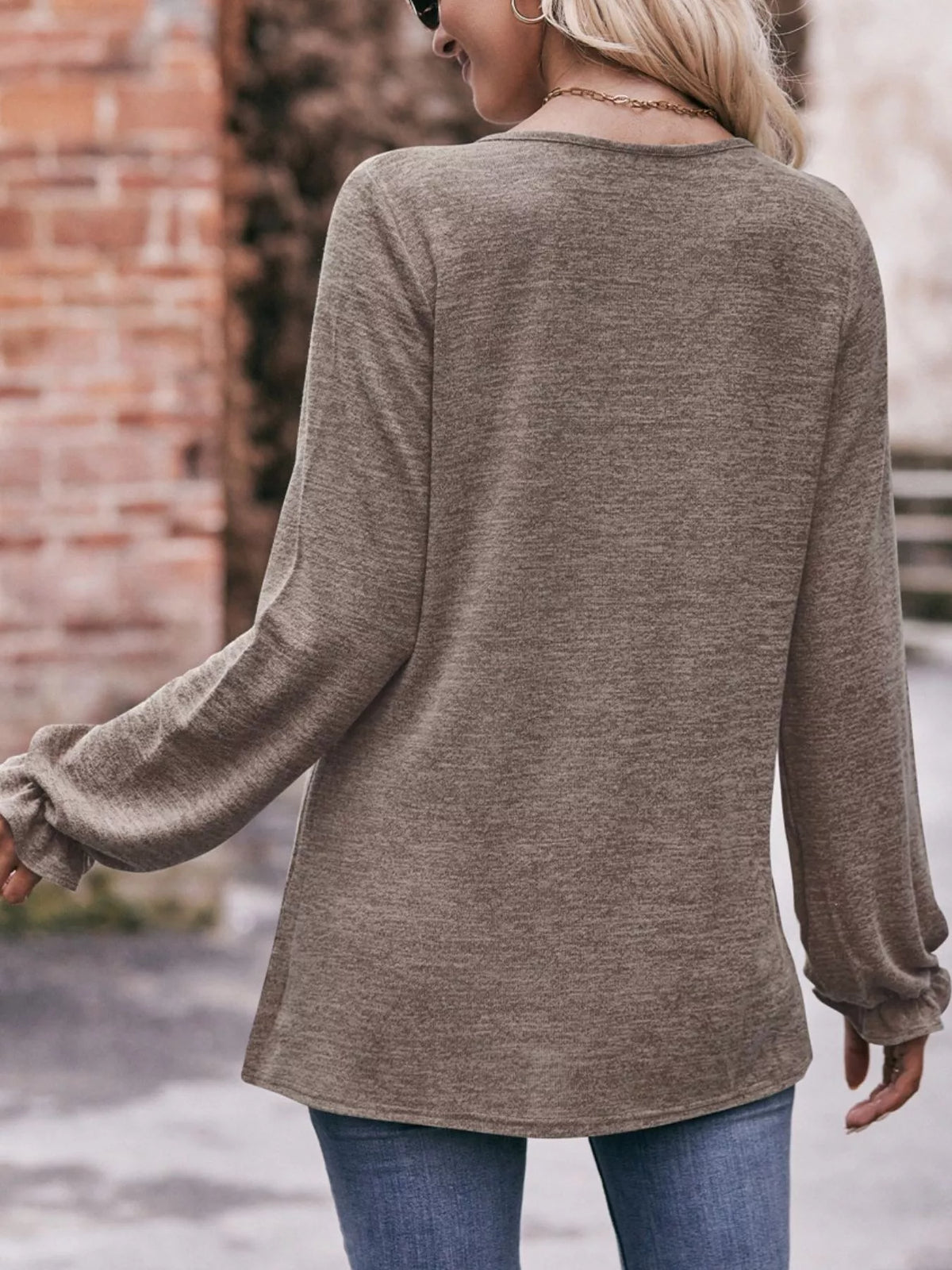 Ruffle Cuff Long Sleeve T-shirt (8)
