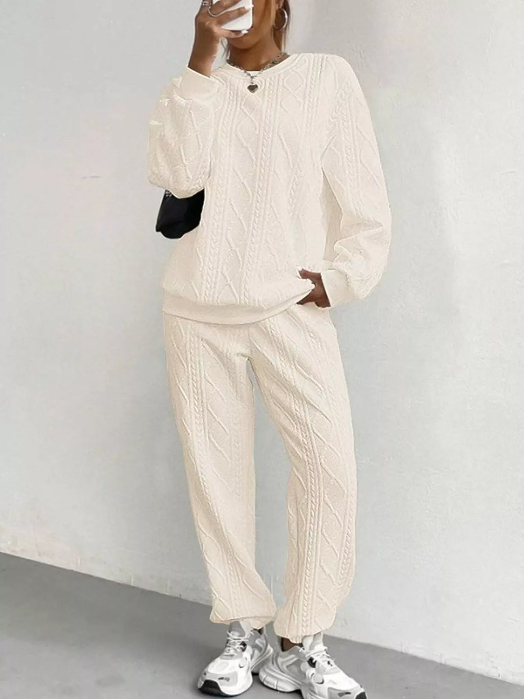 Texture Round Neck Top Pants Set (14)
