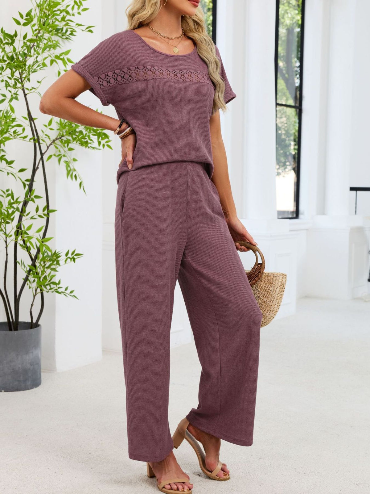 Lace Detail Short Sleeve Top Pants Set (2)