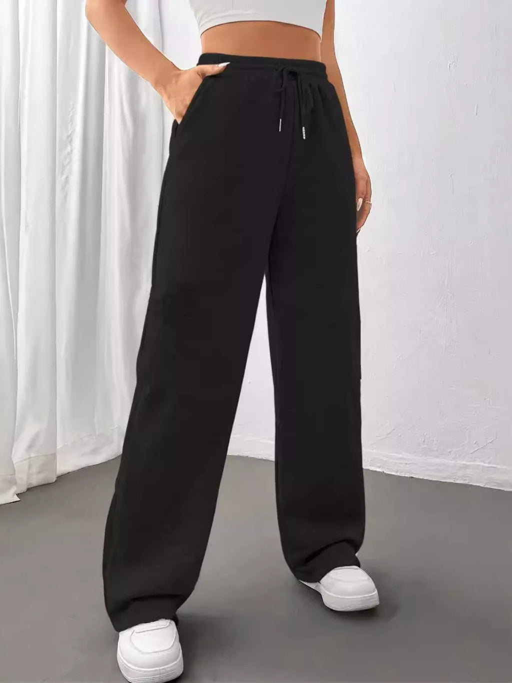 Relaxed Fit Drawstring Waist Solid Pants (2)