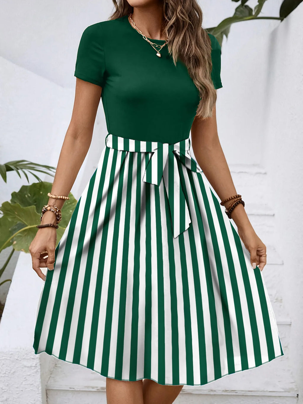 Striped Round Neck Short Sleeve Dress (8)