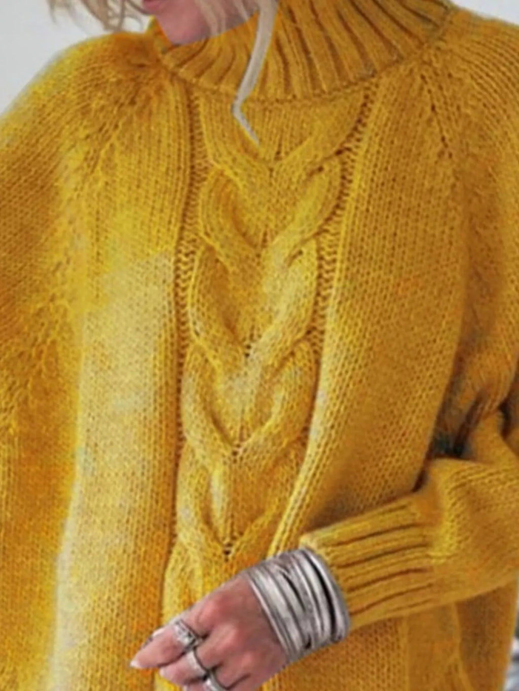 Cable-knit Long Sleeve Sweater (2)