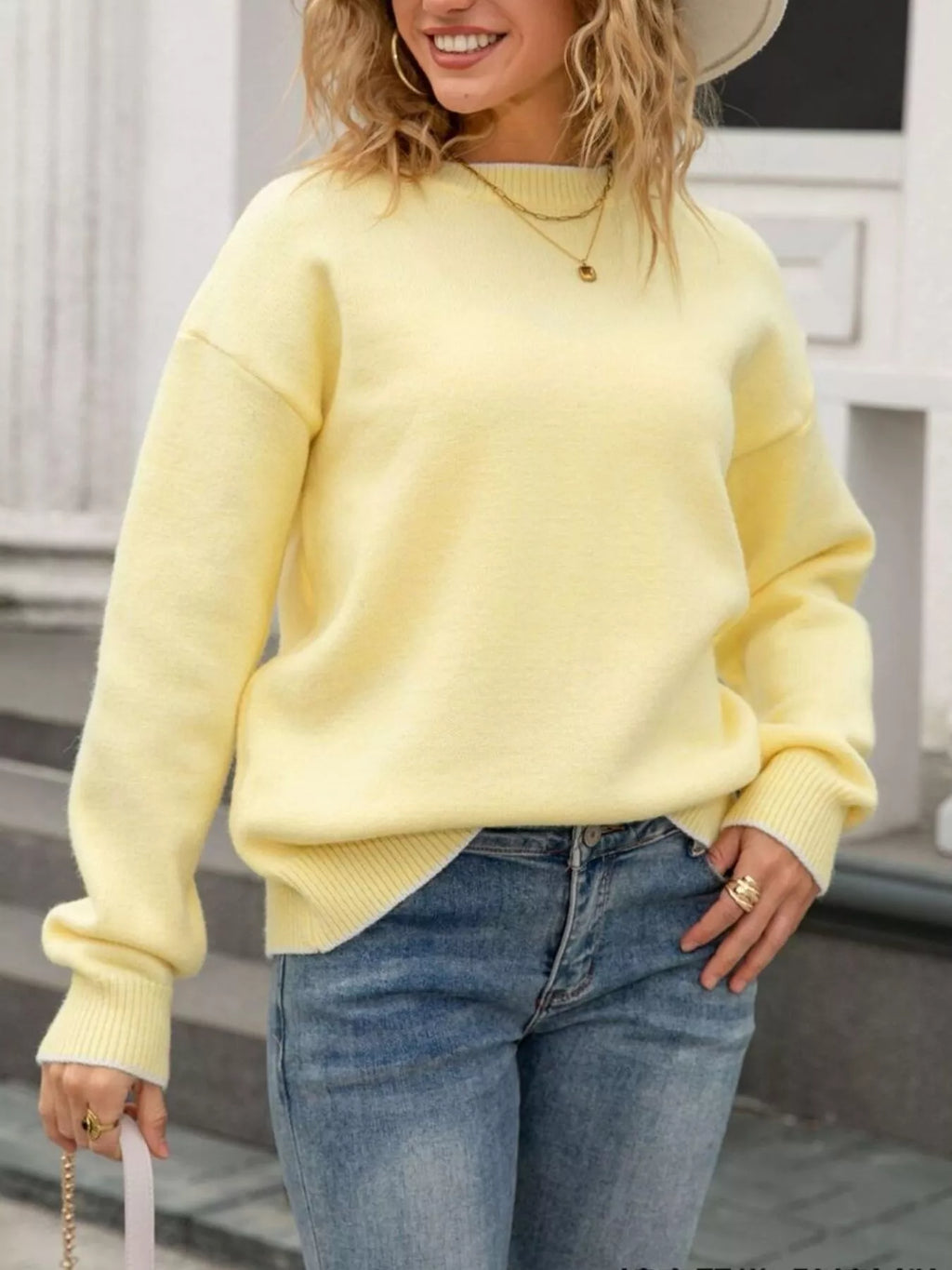 Bow-back Round Neck Sweater (2)