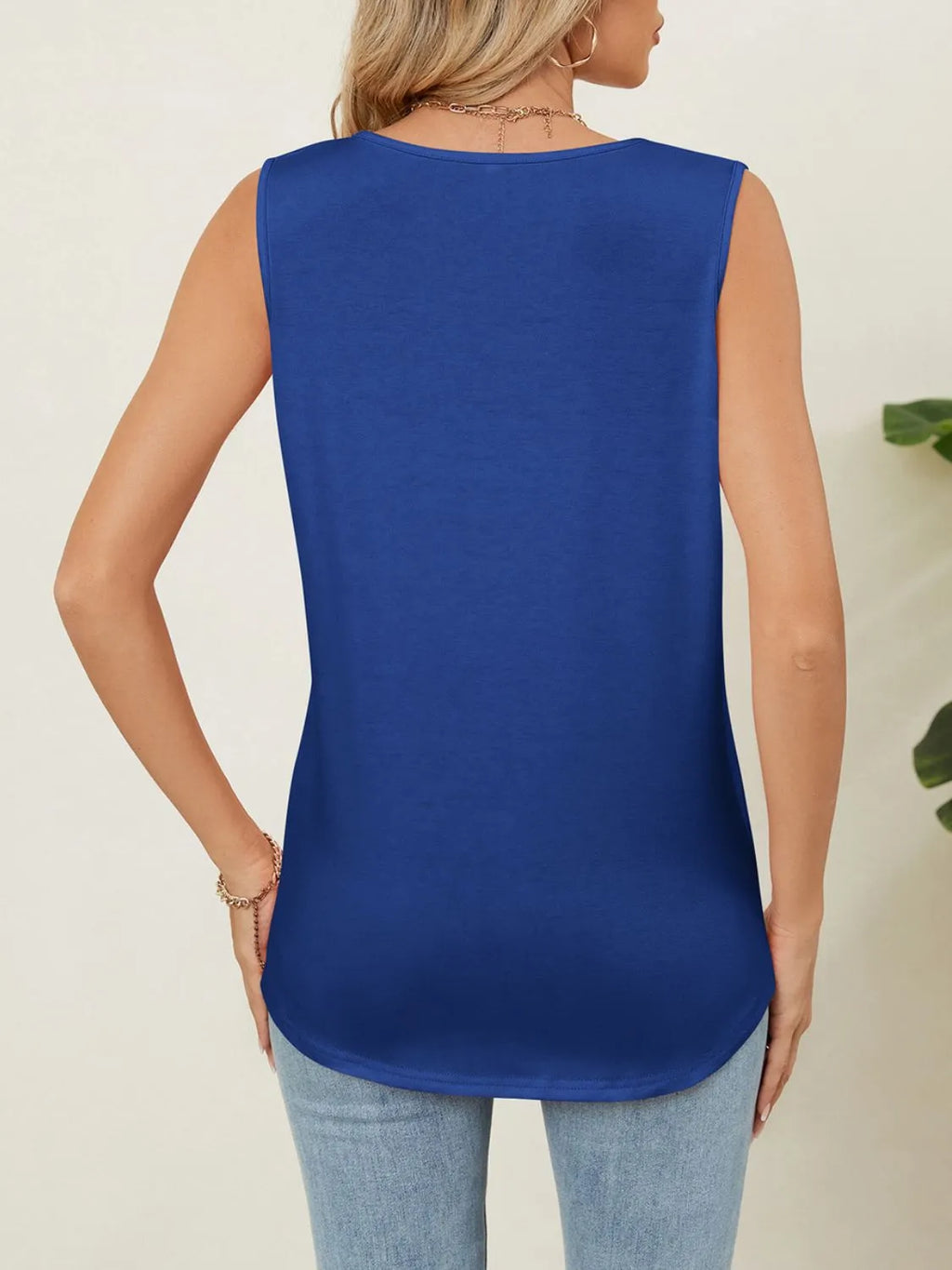 Round Neck Tank (16)