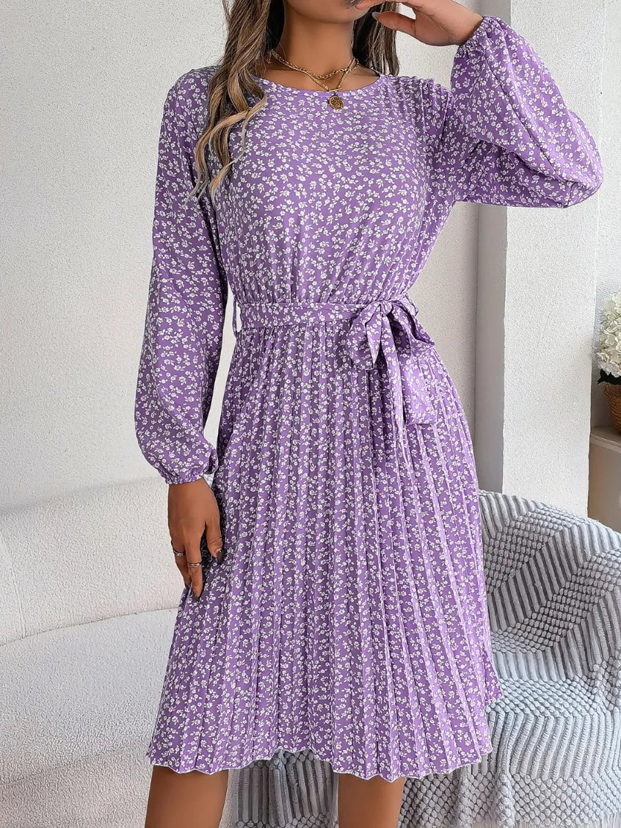 Ditsy Floral Tie Waist Pleated Dress (19)