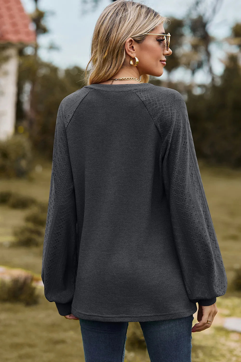 Eyelet Notched Raglan Sleeve T-shirt (21)