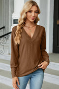 V-neck Lantern Sleeve T-shirt