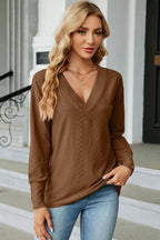 V-neck Lantern Sleeve T-shirt