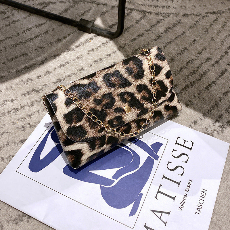 Retro Animal Print Belt Bag variant CJNS134458403CX