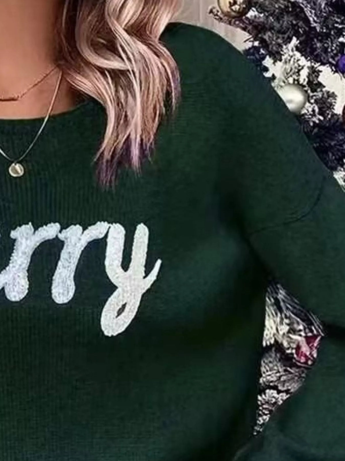 Merry Round Neck Dropped Shoulder Christmas Sweater (13)