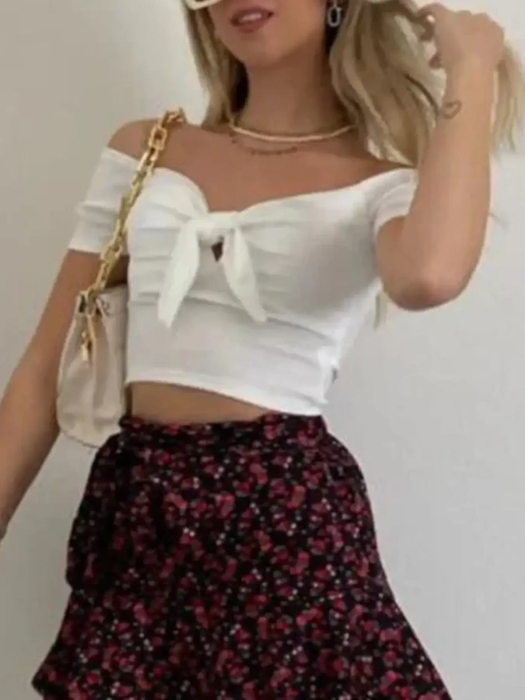 Off-shoulder Bow-tie Crop Top (12)
