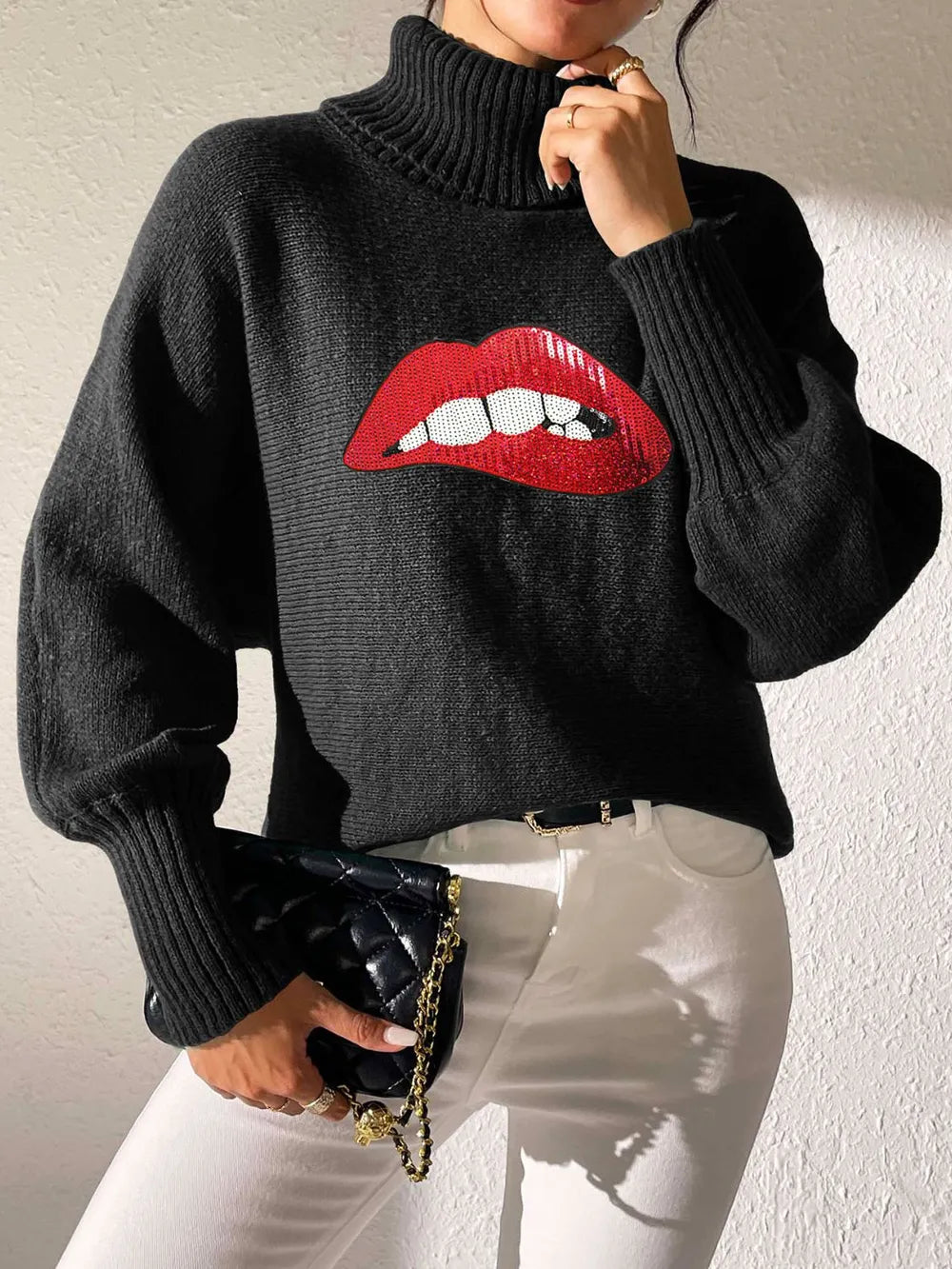 Lip Turtleneck Long Sleeve Sweater (12)